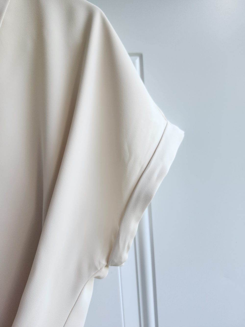 Melloday Ivory Shawl Collar V Neck Blouse Cuffed Sleeve Quiet Luxury L - Picture 7 of 11